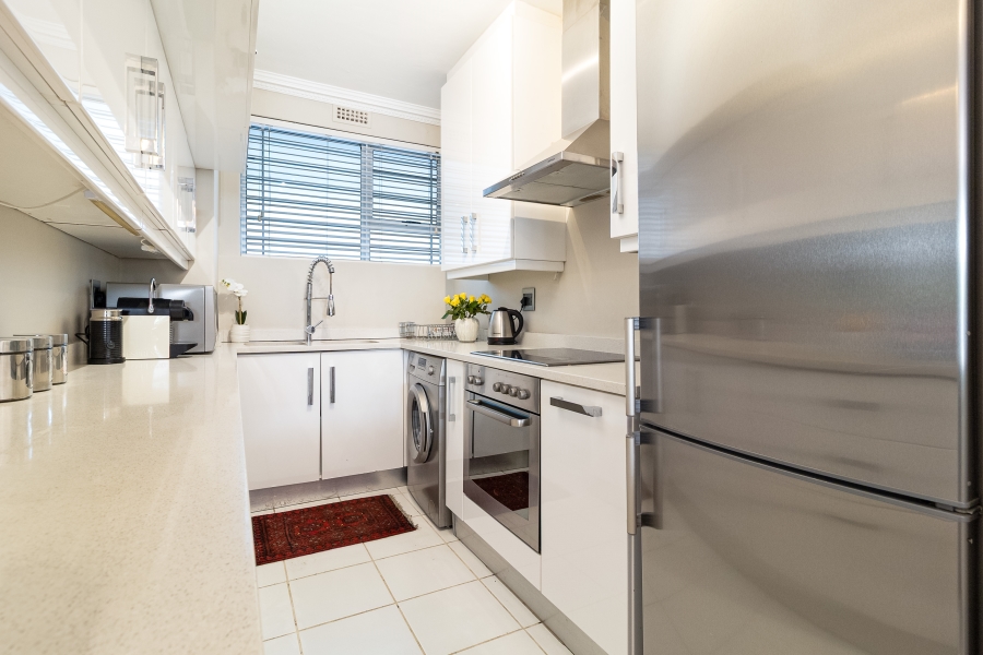 2 Bedroom Property for Sale in Mouille Point Western Cape